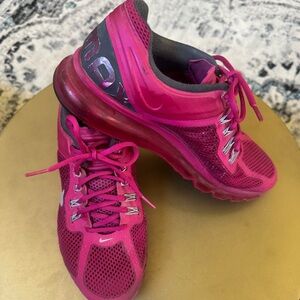 Nike Air Max Magenta Fuchsia Pink Running Shoes